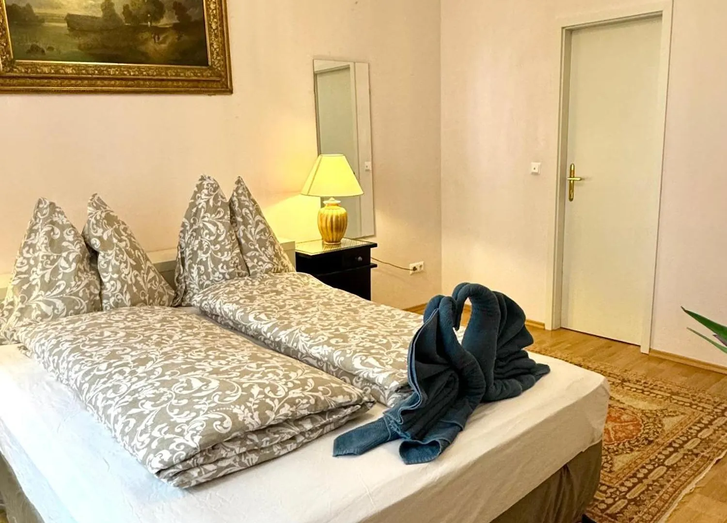 Historical Apartment In City Center Vienna 0*,  Austria